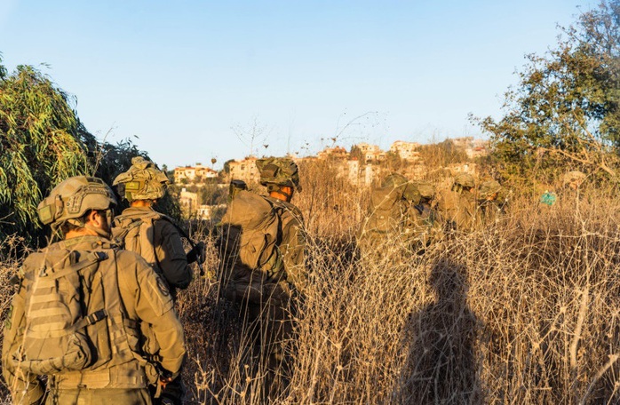 IDF hoạt động ở miền Nam Lebanon vào ngày 29-10. Ảnh: IDF IDF hoạt động ở miền Nam Lebanon vào ngày 29-10. Ảnh: IDF