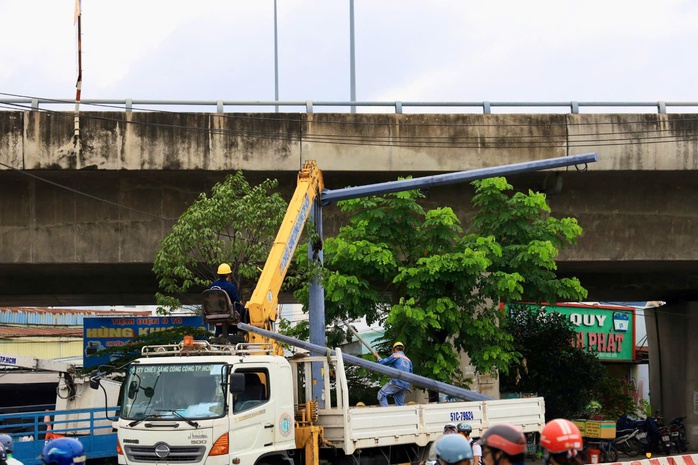 Sắp hoàn thành thu hẹp vòng xoay "tử thần" ở TP Thủ Đức- Ảnh 10. Sắp hoàn thành thu hẹp vòng xoay "tử thần" ở TP Thủ Đức- Ảnh 10.