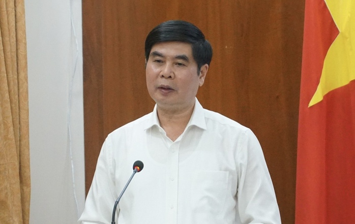 Phó Chủ tịch tỉnh Bình Định lên tiếng vụ huy động phụ huynh mua sắm cho trường- Ảnh 1. Phó Chủ tịch tỉnh Bình Định lên tiếng vụ huy động phụ huynh mua sắm cho trường- Ảnh 1.