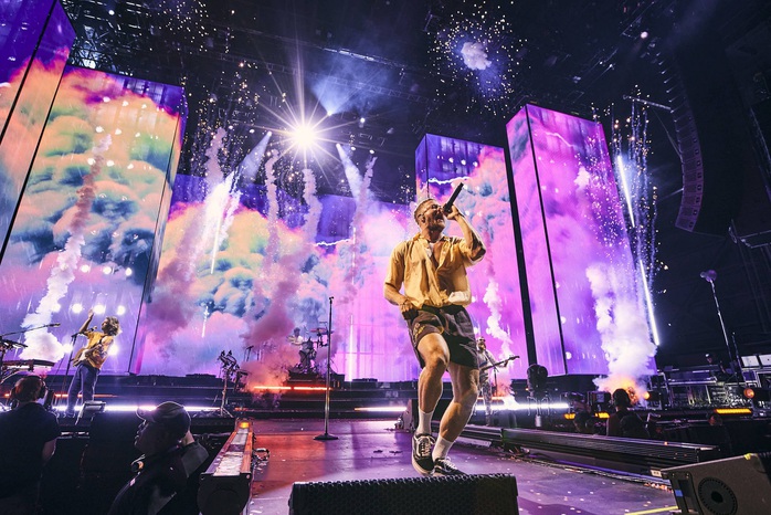Imagine Dragons sẽ mang setlist bùng nổ nào tới 8WONDER Winter?- Ảnh 2. Imagine Dragons sẽ mang setlist bùng nổ nào tới 8WONDER Winter?- Ảnh 2.