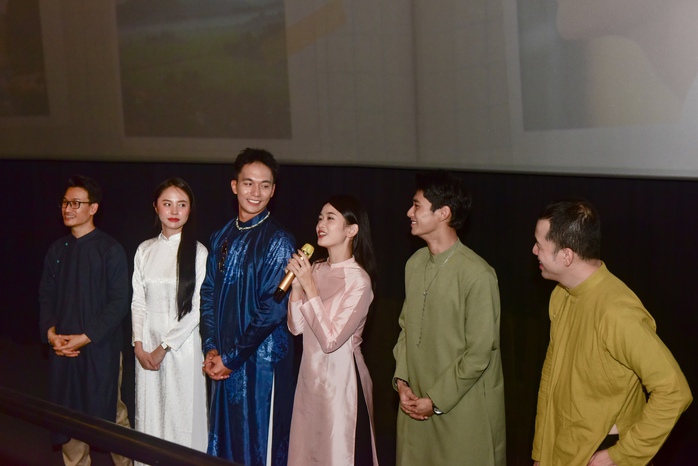 Cùng giao lưu trong rạp Cùng giao lưu trong rạp