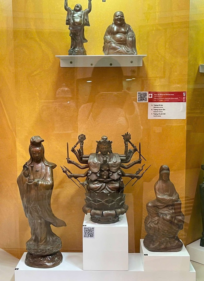 "Cổ đổng kỳ quan" thu hút đông du khách, kéo dài thời gian trưng bày- Ảnh 5. "Cổ đổng kỳ quan" thu hút đông du khách, kéo dài thời gian trưng bày- Ảnh 5.
