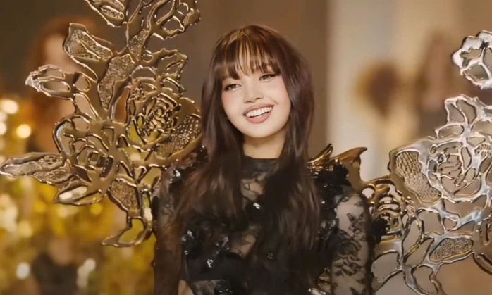 Mỹ nhân Blackpink: Rosé gây sốt, Lisa bị mỉa mai- Ảnh 3. Mỹ nhân Blackpink: Rosé gây sốt, Lisa bị mỉa mai- Ảnh 3.