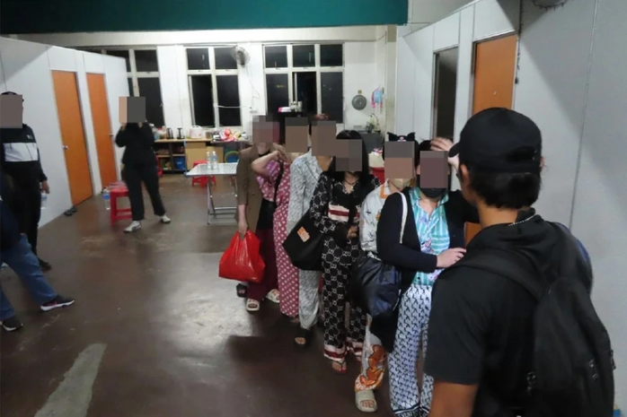 Việt Nam xác minh nhân thân 7 phụ nữ bị ép bán dâm ở Malaysia- Ảnh 1. Việt Nam xác minh nhân thân 7 phụ nữ bị ép bán dâm ở Malaysia- Ảnh 1.