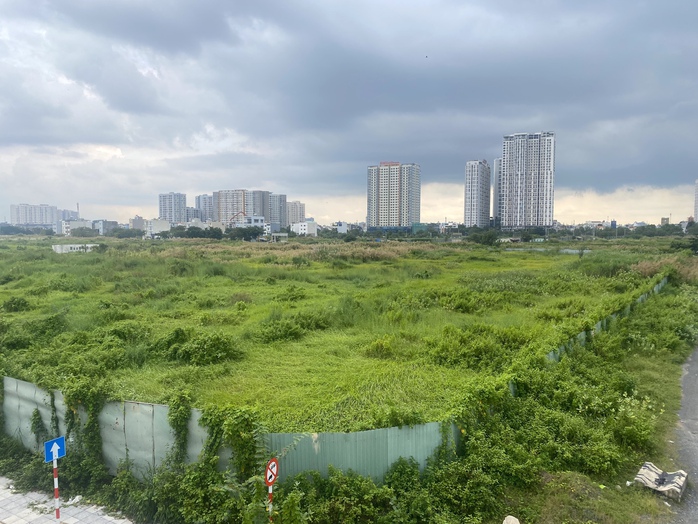 TP HCM: Dự kiến thu 22.000 tỉ đồng từ đất đai cho năm 2024- Ảnh 2. TP HCM: Dự kiến thu 22.000 tỉ đồng từ đất đai cho năm 2024- Ảnh 2.