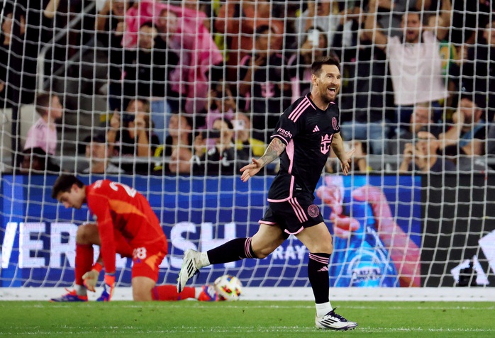 Messi đổi phận Inter Miami, đem về doanh thu kỷ lục MLS- Ảnh 1. Messi đổi phận Inter Miami, đem về doanh thu kỷ lục MLS- Ảnh 1.