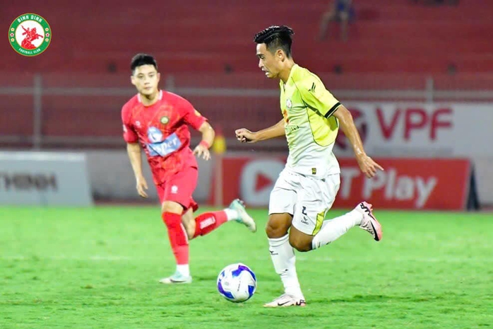 CLB Hoàng Anh Gia Lai mất ngôi đầu bảng V-League- Ảnh 1. CLB Hoàng Anh Gia Lai mất ngôi đầu bảng V-League- Ảnh 1.