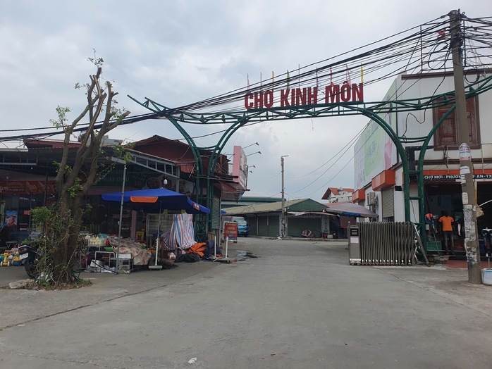 Xô xát, gây rối trật tự công cộng tại chợ dân sinh- Ảnh 1. Xô xát, gây rối trật tự công cộng tại chợ dân sinh- Ảnh 1.