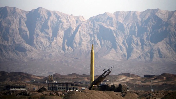 “So găng” kho tên lửa Iran và Israel- Ảnh 1. “So găng” kho tên lửa Iran và Israel- Ảnh 1.