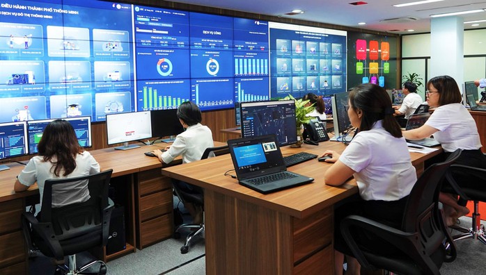 Trung tâm Giám sát, điều hành thông minh TP Đà Nẵng được đưa vào vận hành từ tháng 8-2024. Ảnh: HẢI ĐỊNH Trung tâm Giám sát, điều hành thông minh TP Đà Nẵng được đưa vào vận hành từ tháng 8-2024. Ảnh: HẢI ĐỊNH