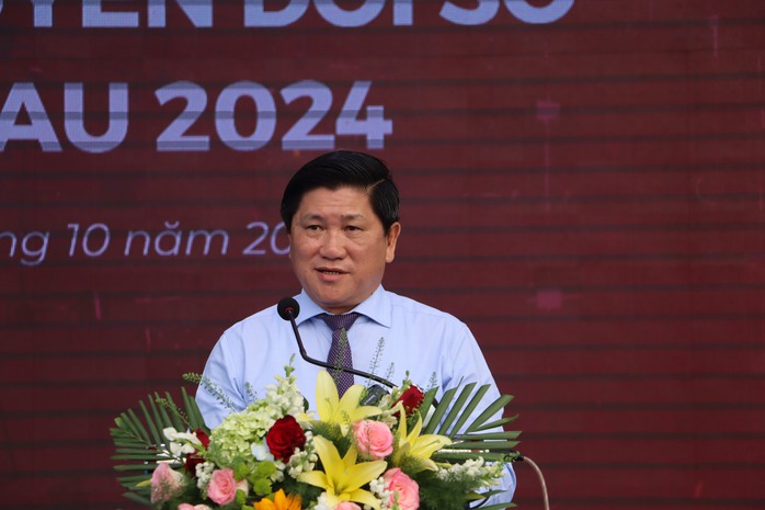 Cà Mau: Chuyển đổi số lan tỏa đến mọi lĩnh vực của đời sống- Ảnh 2. Cà Mau: Chuyển đổi số lan tỏa đến mọi lĩnh vực của đời sống- Ảnh 2.
