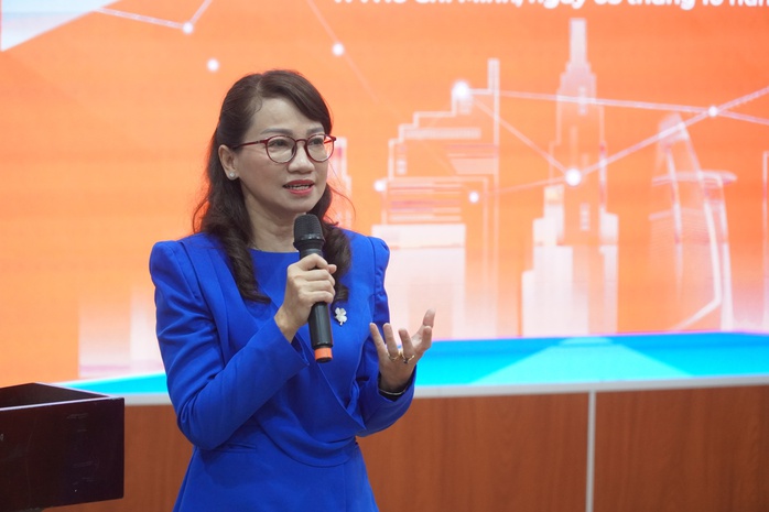 1.000 học sinh, sinh viên tham gia tập huấn làm nhà lãnh đạo tương lai- Ảnh 3. 1.000 học sinh, sinh viên tham gia tập huấn làm nhà lãnh đạo tương lai- Ảnh 3.