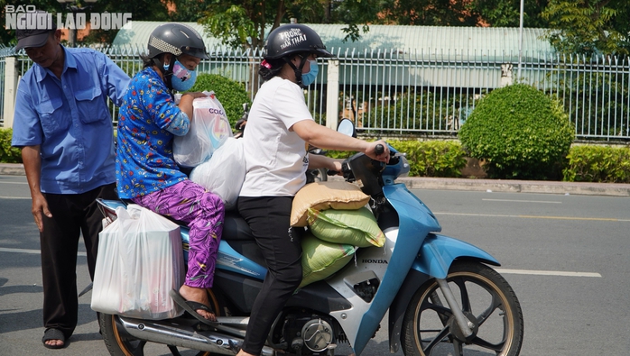 Một buổi sáng ngập tràn niềm vui ở quận 8 - TP HCM- Ảnh 8. Một buổi sáng ngập tràn niềm vui ở quận 8 - TP HCM- Ảnh 8.