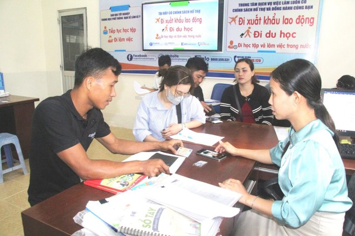 Hậu Giang: Giải quyết việc làm và tạo việc làm mới cho 2.576 lao động- Ảnh 1. Hậu Giang: Giải quyết việc làm và tạo việc làm mới cho 2.576 lao động- Ảnh 1.