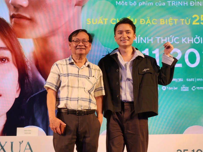Phan Mạnh Quỳnh đóng vai nhà văn Nguyễn Nhật Ánh- Ảnh 5. Phan Mạnh Quỳnh đóng vai nhà văn Nguyễn Nhật Ánh- Ảnh 5.