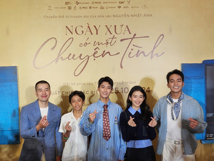 Phan Mạnh Quỳnh đóng vai nhà văn Nguyễn Nhật Ánh- Ảnh 13. Phan Mạnh Quỳnh đóng vai nhà văn Nguyễn Nhật Ánh- Ảnh 13.