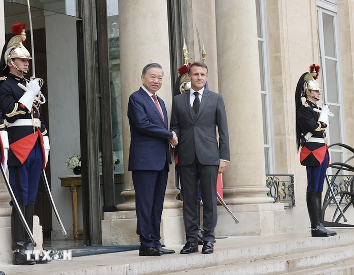 Tổng Bí thư, Chủ tịch nước Tô Lâm hội đàm với Tổng thống Pháp Emmanuel Macron- Ảnh 1. Tổng Bí thư, Chủ tịch nước Tô Lâm hội đàm với Tổng thống Pháp Emmanuel Macron- Ảnh 1.