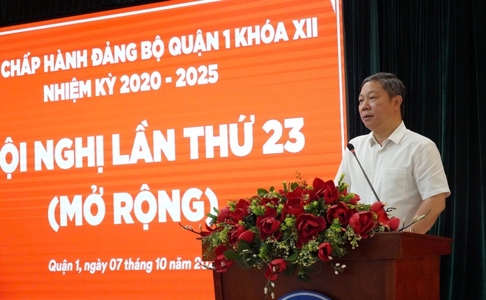 Ông Dương Anh Đức: Ngành giáo dục quận 1 chấn chỉnh ngay những tồn tại- Ảnh 2. Ông Dương Anh Đức: Ngành giáo dục quận 1 chấn chỉnh ngay những tồn tại- Ảnh 2.