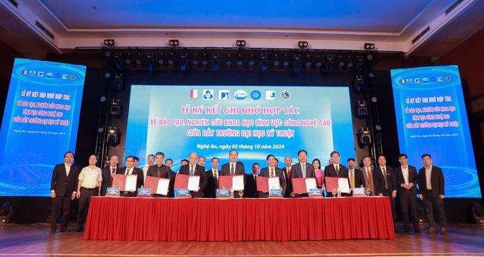 Nhóm 7 trường ĐH hợp tác đào tạo nhân lực công nghệ cao- Ảnh 1. Nhóm 7 trường ĐH hợp tác đào tạo nhân lực công nghệ cao- Ảnh 1.