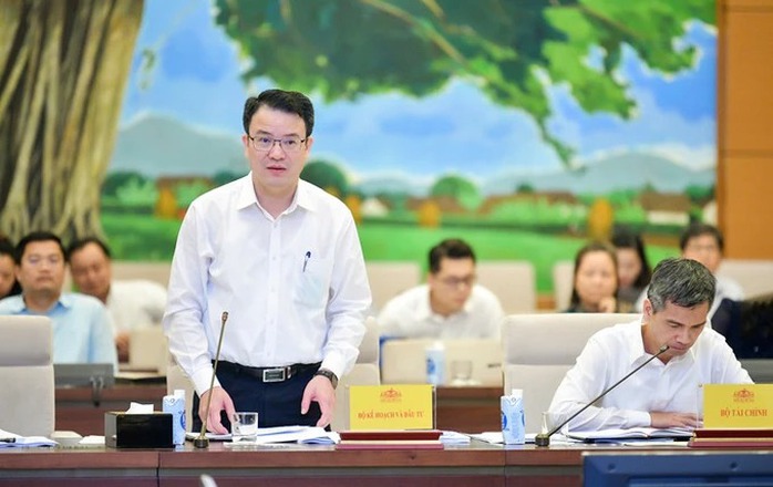 Điều chuyển hơn 7.300 tỉ đồng vốn đầu tư công để đẩy nhanh giải ngân- Ảnh 1. Điều chuyển hơn 7.300 tỉ đồng vốn đầu tư công để đẩy nhanh giải ngân- Ảnh 1.