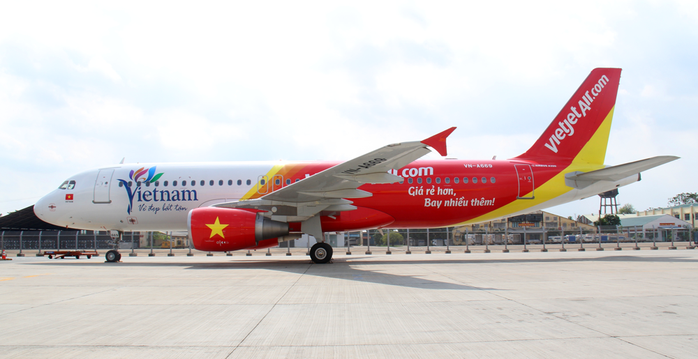 Chứng khoán trước giờ giao dịch 8-10: LPBank của ông Nguyễn Đức Thụy thay đổi nhiều vị trí lãnh đạo- Ảnh 1. Chứng khoán trước giờ giao dịch 8-10: LPBank của ông Nguyễn Đức Thụy thay đổi nhiều vị trí lãnh đạo- Ảnh 1.