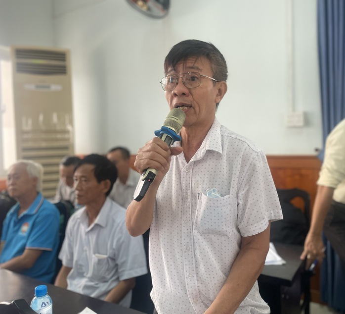 Chủ tịch HĐND TP HCM: Đề nghị huyện Hóc Môn chủ động đeo bám, giải quyết tồn đọng cho người dân- Ảnh 2. Chủ tịch HĐND TP HCM: Đề nghị huyện Hóc Môn chủ động đeo bám, giải quyết tồn đọng cho người dân- Ảnh 2.