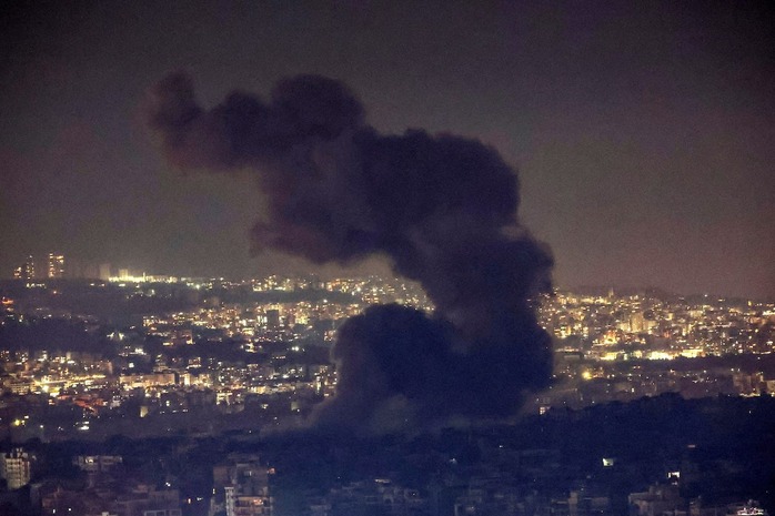 Israel hạ sát "2 người kế nhiệm thủ lĩnh Hezbollah", Iran nói cứng- Ảnh 1. Israel hạ sát "2 người kế nhiệm thủ lĩnh Hezbollah", Iran nói cứng- Ảnh 1.
