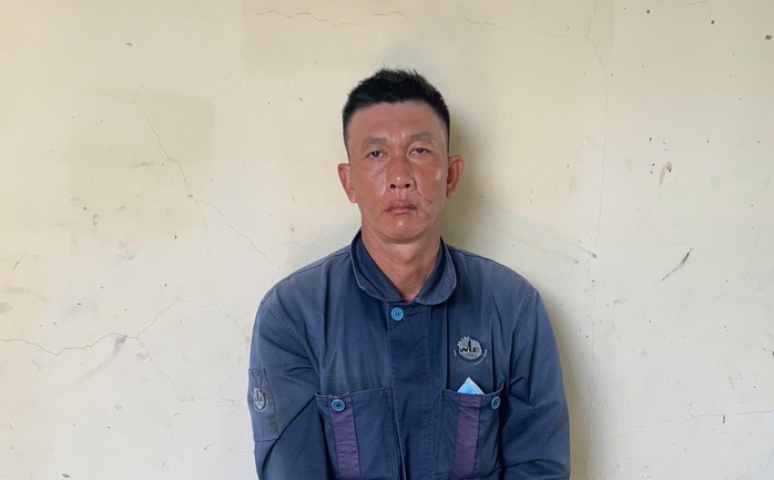 Người dân vây bắt đối tượng cướp vé số của cụ bà 75 tuổi- Ảnh 1. Người dân vây bắt đối tượng cướp vé số của cụ bà 75 tuổi- Ảnh 1.