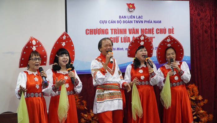 Thắm mãi tình hữu nghị Việt Nam - Liên Xô- Ảnh 2.