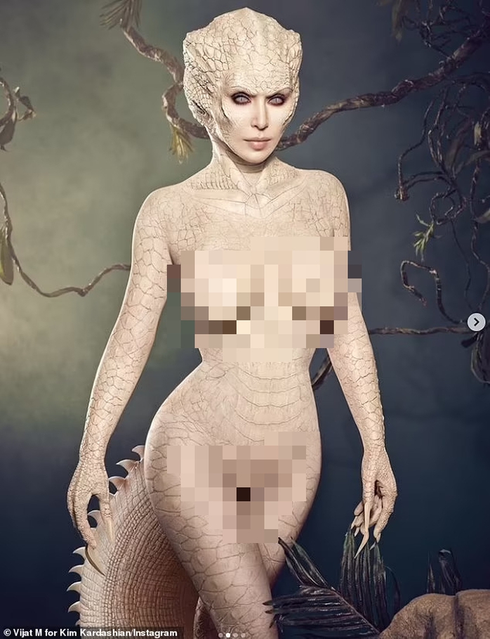 Kim Kardashian gây sốt khi hóa cá sấu bạch tạng- Ảnh 2. Kim Kardashian gây sốt khi hóa cá sấu bạch tạng- Ảnh 2.