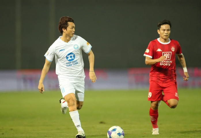 Hendrio nói gì khi giúp ĐKVĐ V-League thắng Hải Phòng?- Ảnh 4. Hendrio nói gì khi giúp ĐKVĐ V-League thắng Hải Phòng?- Ảnh 4.
