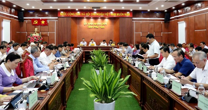 Phú Yên, 1 năm chật vật thực hiện các chỉ tiêu- Ảnh 3. Phú Yên, 1 năm chật vật thực hiện các chỉ tiêu- Ảnh 3.