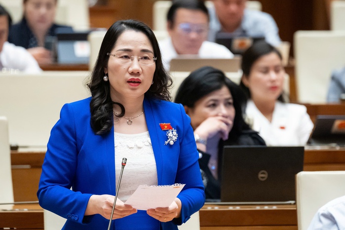 Bộ trưởng Đào Hồng Lan trả lời câu hỏi khi bệnh viện công hết thiếu thuốc?- Ảnh 1. Bộ trưởng Đào Hồng Lan trả lời câu hỏi khi bệnh viện công hết thiếu thuốc?- Ảnh 1.