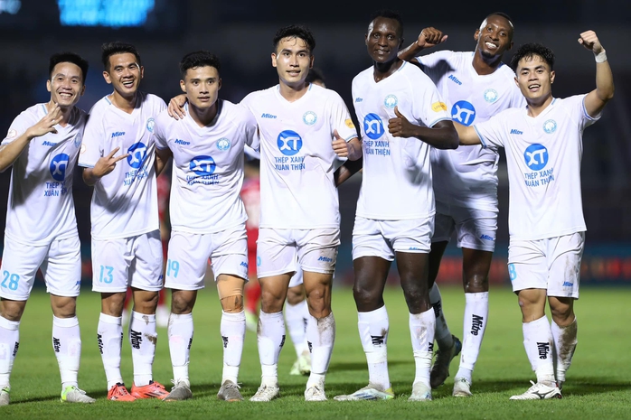 V-League 2024-2025: CLB TP HCM thảm bại trên sân Thống Nhất- Ảnh 5. V-League 2024-2025: CLB TP HCM thảm bại trên sân Thống Nhất- Ảnh 5.