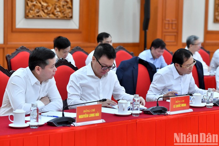 Hình ảnh Tổng Bí thư Tô Lâm làm việc với Tiểu ban Văn kiện Đại hội XIV- Ảnh 7. Hình ảnh Tổng Bí thư Tô Lâm làm việc với Tiểu ban Văn kiện Đại hội XIV- Ảnh 7.