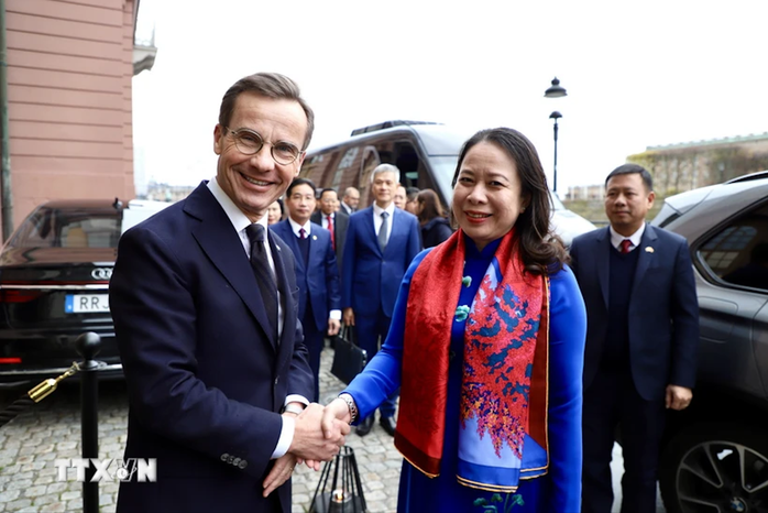 Phó Chủ tịch nước thăm nước Tây Âu đầu tiên thiết lập quan hệ ngoại giao với Việt Nam- Ảnh 1. Phó Chủ tịch nước thăm nước Tây Âu đầu tiên thiết lập quan hệ ngoại giao với Việt Nam- Ảnh 1.