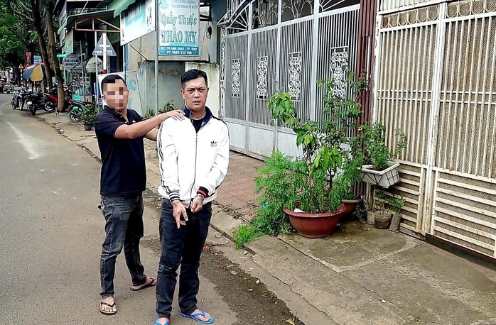 Đôi "bạn tù" 6 ngày trộm 6 vụ liên tỉnh- Ảnh 1. Đôi "bạn tù" 6 ngày trộm 6 vụ liên tỉnh- Ảnh 1.