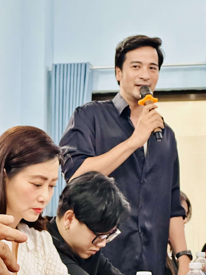 Thành Lộc, Ái Như, Thành Hội nói gì trước thềm Liên hoan sân khấu TP HCM?- Ảnh 7. Thành Lộc, Ái Như, Thành Hội nói gì trước thềm Liên hoan sân khấu TP HCM?- Ảnh 7.