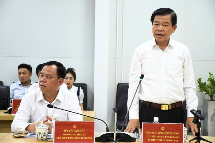 Trưởng Ban Tuyên giáo Trung ương thị sát sân bay Long Thành- Ảnh 5. Trưởng Ban Tuyên giáo Trung ương thị sát sân bay Long Thành- Ảnh 5.