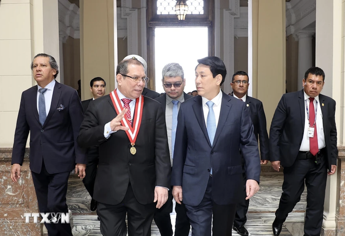 Chủ tịch nước Lương Cường hội kiến Chánh án Tòa án Tối cao Peru- Ảnh 5. Chủ tịch nước Lương Cường hội kiến Chánh án Tòa án Tối cao Peru- Ảnh 5.
