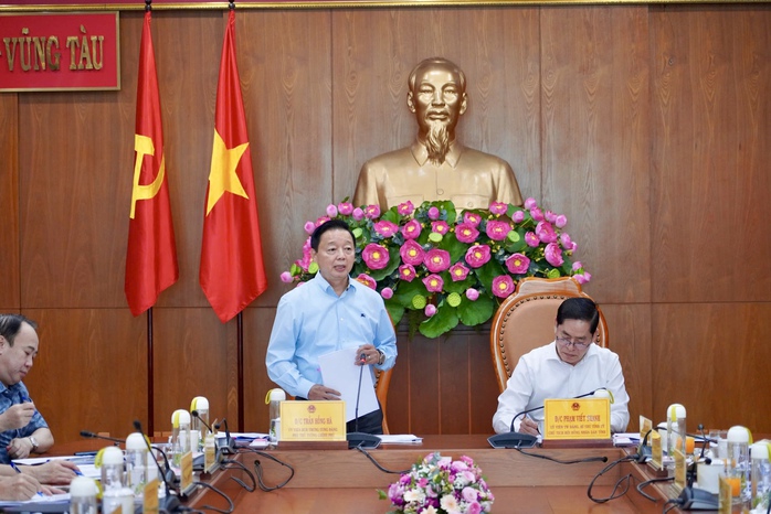 Phó Thủ tướng Trần Hồng Hà giải quyết kiến nghị của các doanh nghiệp lớn tại Bà Rịa - Vũng Tàu- Ảnh 3. Phó Thủ tướng Trần Hồng Hà giải quyết kiến nghị của các doanh nghiệp lớn tại Bà Rịa - Vũng Tàu- Ảnh 3.