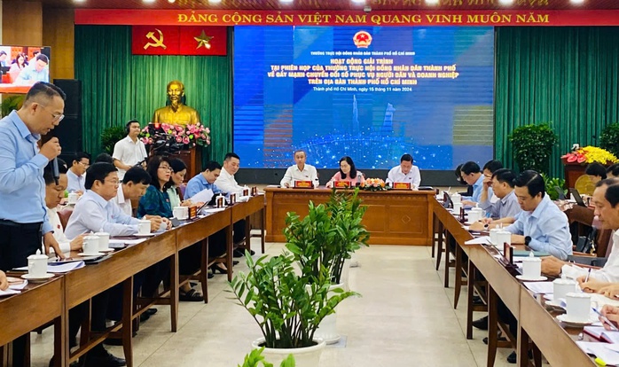UBND TP HCM được đề nghị khẩn trương triển khai các giải pháp đã cam kết tại phiên giải trình này UBND TP HCM được đề nghị khẩn trương triển khai các giải pháp đã cam kết tại phiên giải trình này