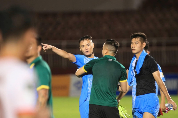 Xô xát của Xuân Nam và Văn Sơn, ban tổ chức đã lường trước nhưng vẫn xảy ra- Ảnh 2. Xô xát của Xuân Nam và Văn Sơn, ban tổ chức đã lường trước nhưng vẫn xảy ra- Ảnh 2.