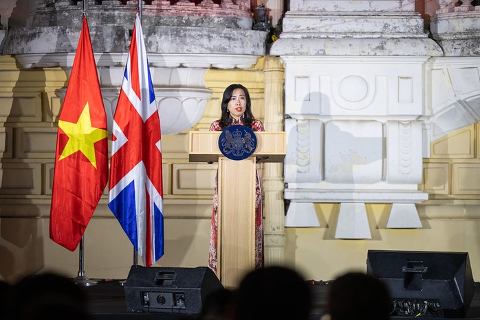Đại sứ quán Anh lần đầu tổ chức Lễ sinh nhật của Nhà vua Charles III- Ảnh 2. Đại sứ quán Anh lần đầu tổ chức Lễ sinh nhật của Nhà vua Charles III- Ảnh 2.