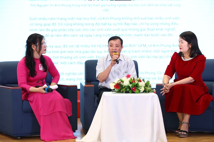 Trao giải cuộc thi viết “Người thầy kính yêu” lần 3: Đong đầy cảm xúc về đạo nghĩa thầy trò- Ảnh 5. Trao giải cuộc thi viết “Người thầy kính yêu” lần 3: Đong đầy cảm xúc về đạo nghĩa thầy trò- Ảnh 5.
