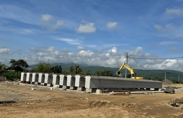 Ai quản lý cầu Quảng Đà, nối Đà Nẵng với Quảng Nam?- Ảnh 1. Ai quản lý cầu Quảng Đà, nối Đà Nẵng với Quảng Nam?- Ảnh 1.