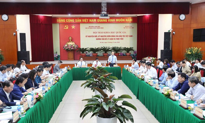 Khơi dậy mạnh mẽ hào khí dân tộc- Ảnh 1. Khơi dậy mạnh mẽ hào khí dân tộc- Ảnh 1.