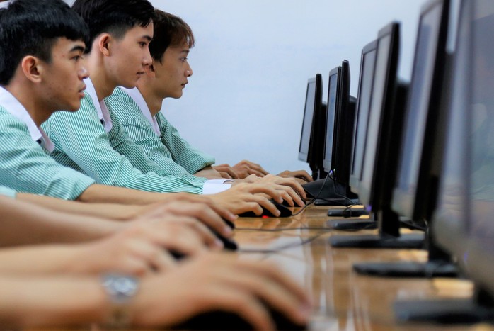 Báo in ngày 16-11: Nhận diện kỷ nguyên vươn mình của dân tộc- Ảnh 3. Báo in ngày 16-11: Nhận diện kỷ nguyên vươn mình của dân tộc- Ảnh 3.