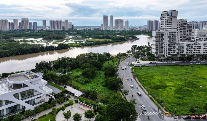 Một khu nhà ở thương mại tại quận 7, TP HCM. Ảnh: HOÀNG TRIỀU Một khu nhà ở thương mại tại quận 7, TP HCM. Ảnh: HOÀNG TRIỀU