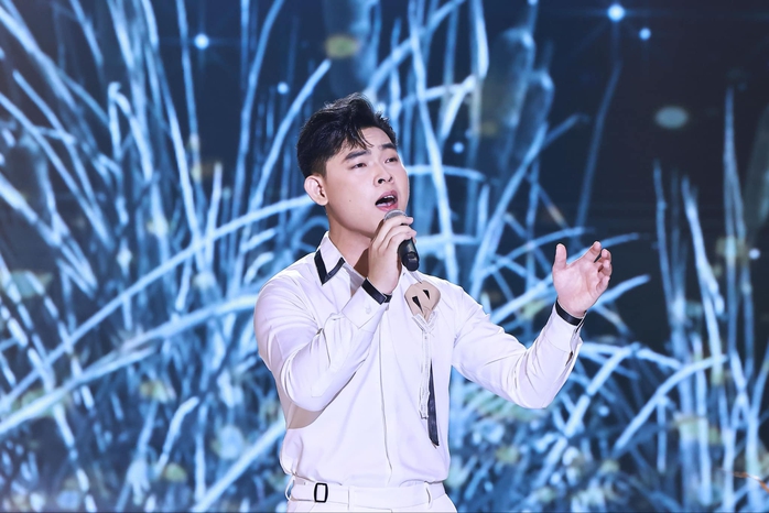 Trường Huy lấy nước mắt khán giả với ca khúc dành tặng cho mẹ- Ảnh 1. Trường Huy lấy nước mắt khán giả với ca khúc dành tặng cho mẹ- Ảnh 1.